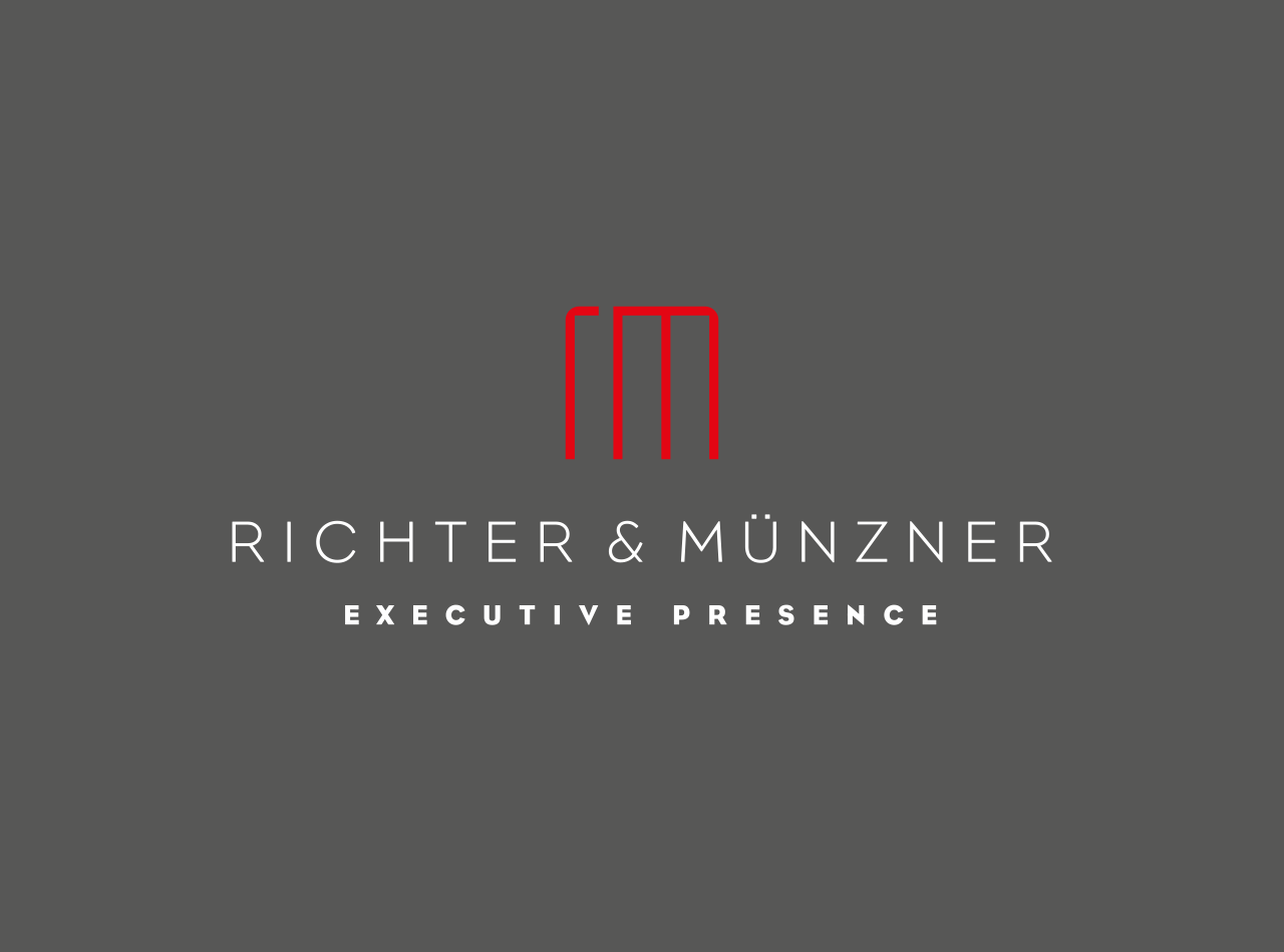 Logo Design für die Mediencoaches Richter & Münzner, Logo auf dunklem Hintergrund