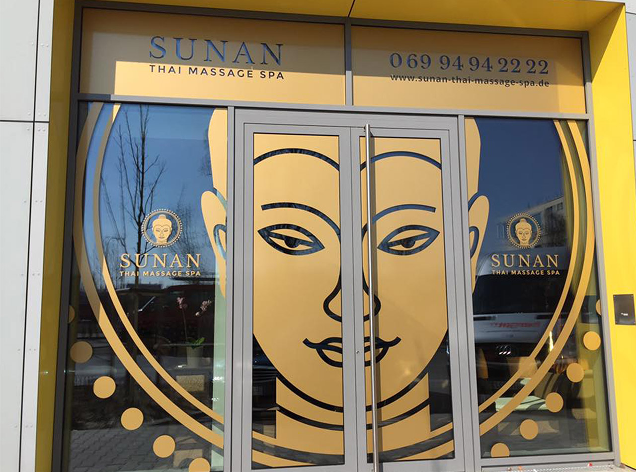 Aussenbeschriftung für SUNAN Thai Massage 1